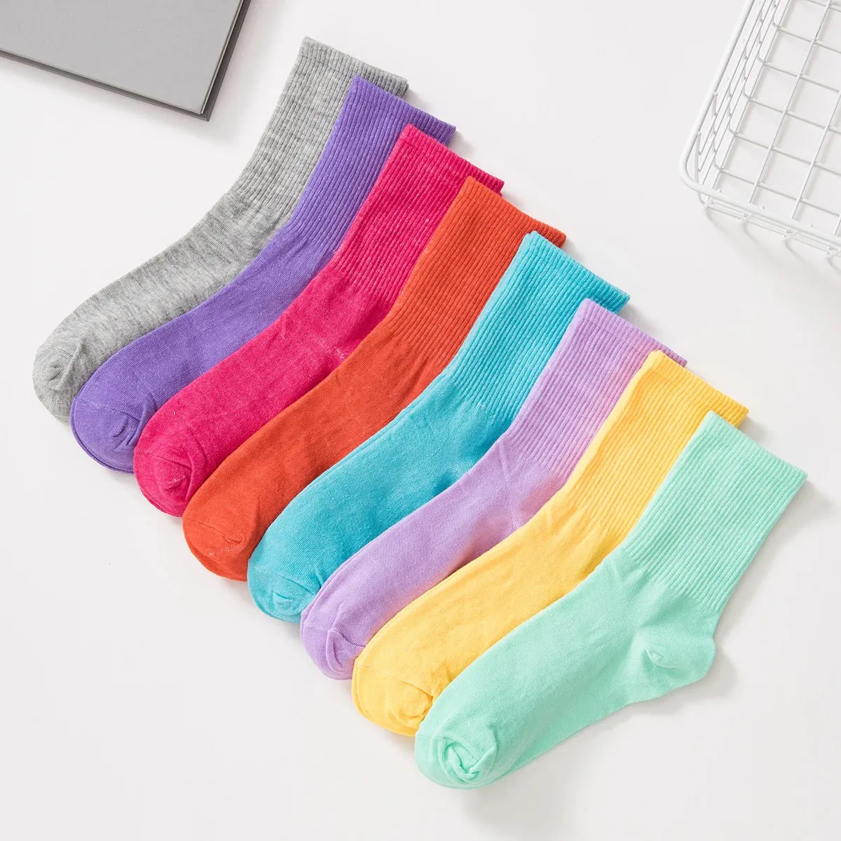 10 Pairs White Solid Color Socks for Men - High Tube Middle Stockings, Fashionable and Classical Socks Set