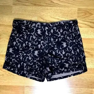 Adorable NWT Tart Brand Lace Shorts