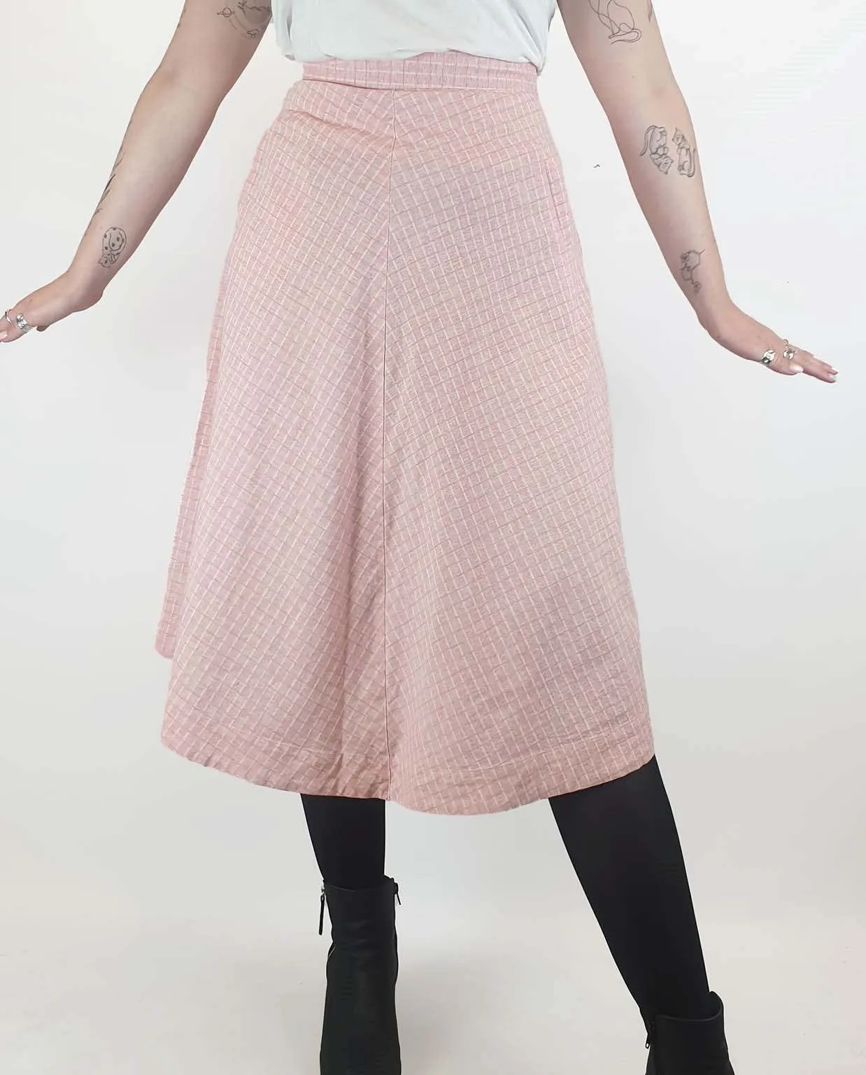 Alpha 60 pink and white striped A-line skirt size M (best fits size 12)