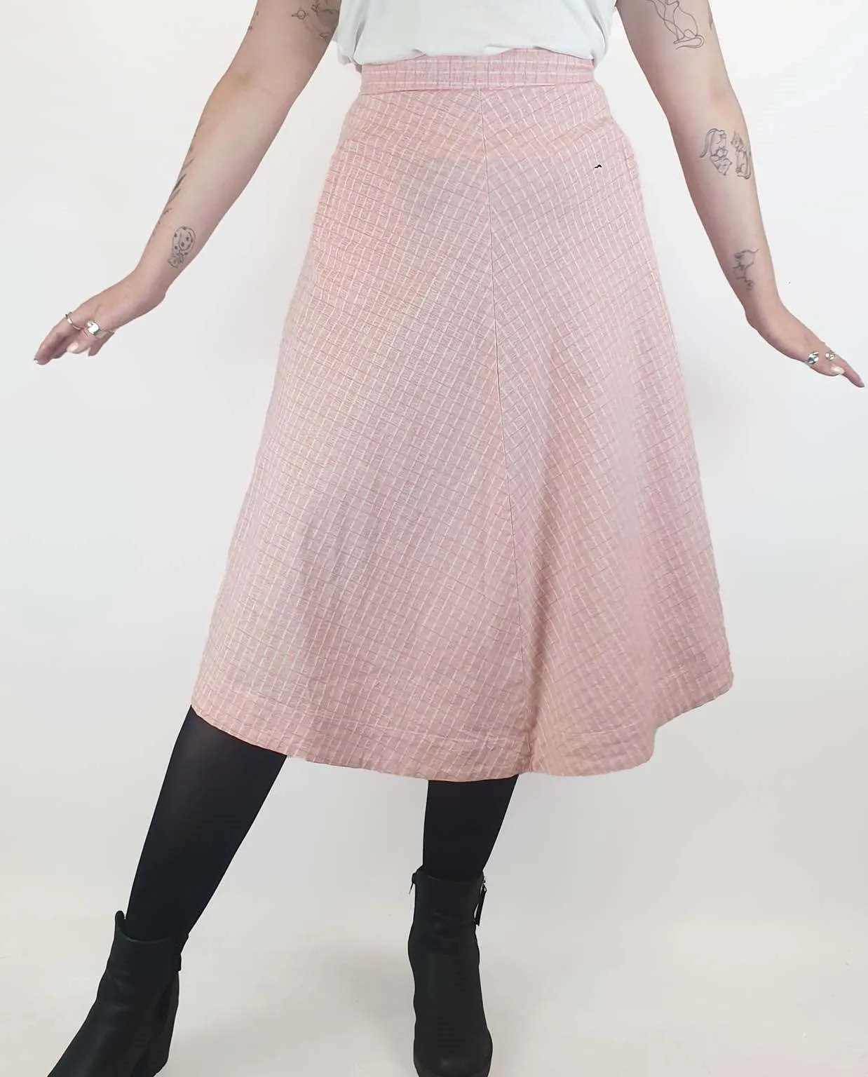 Alpha 60 pink and white striped A-line skirt size M (best fits size 12)