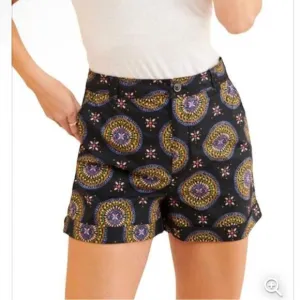 Anthropologie Maeve abstract city shorts in multicolor medallion print