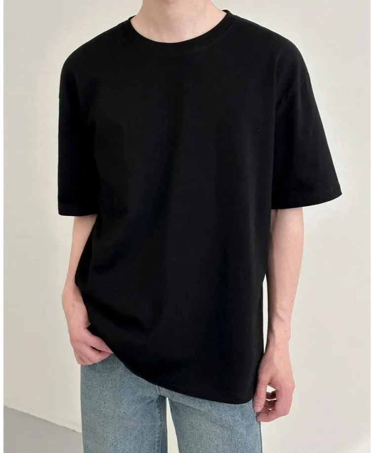 Basic Short-sleeved Round Neck T-shirt