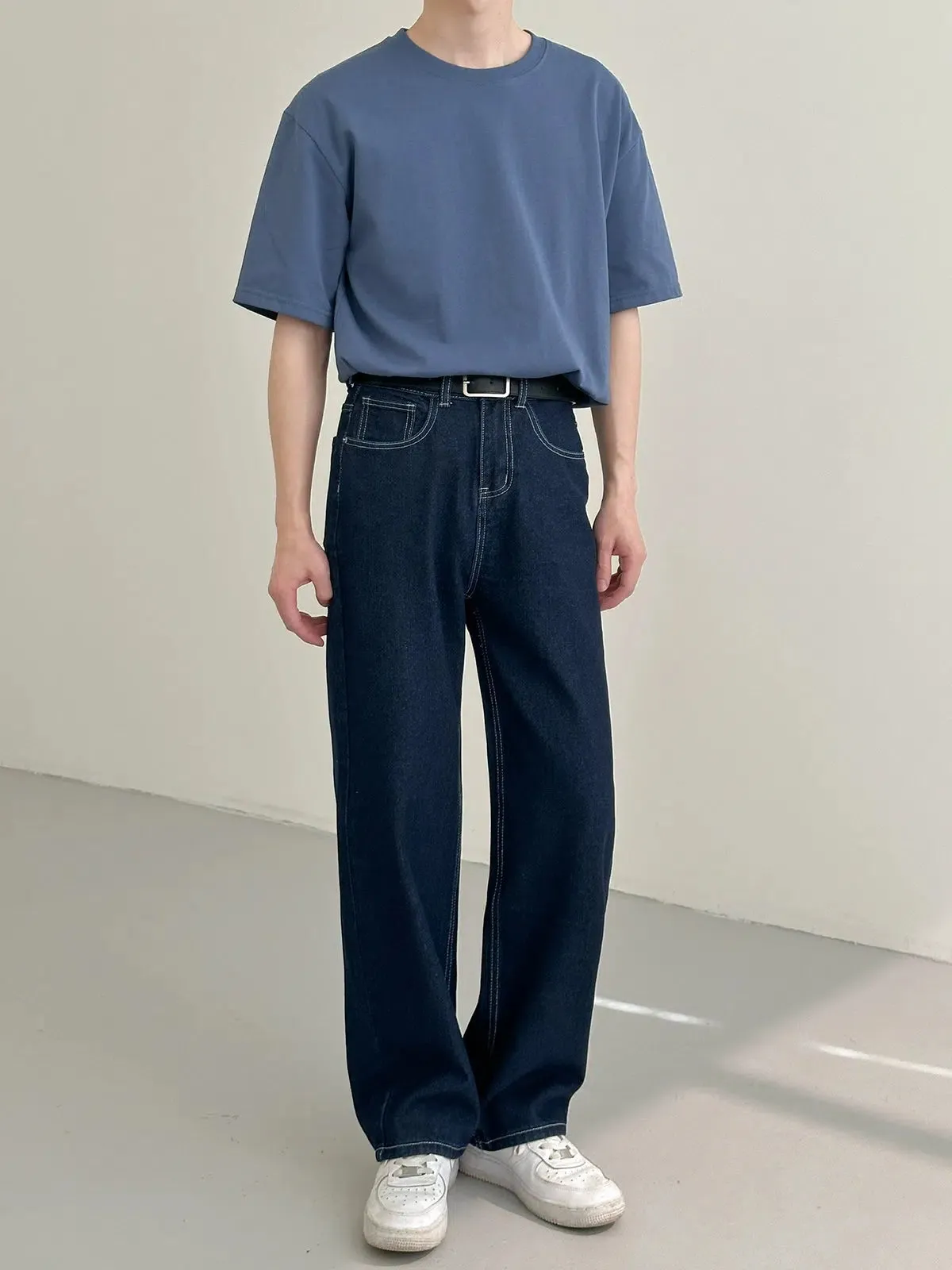 Basic Short-sleeved Round Neck T-shirt