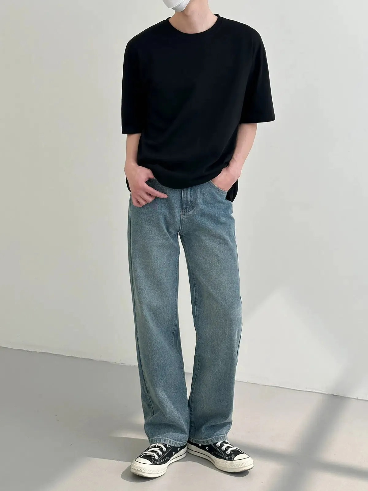 Basic Short-sleeved Round Neck T-shirt