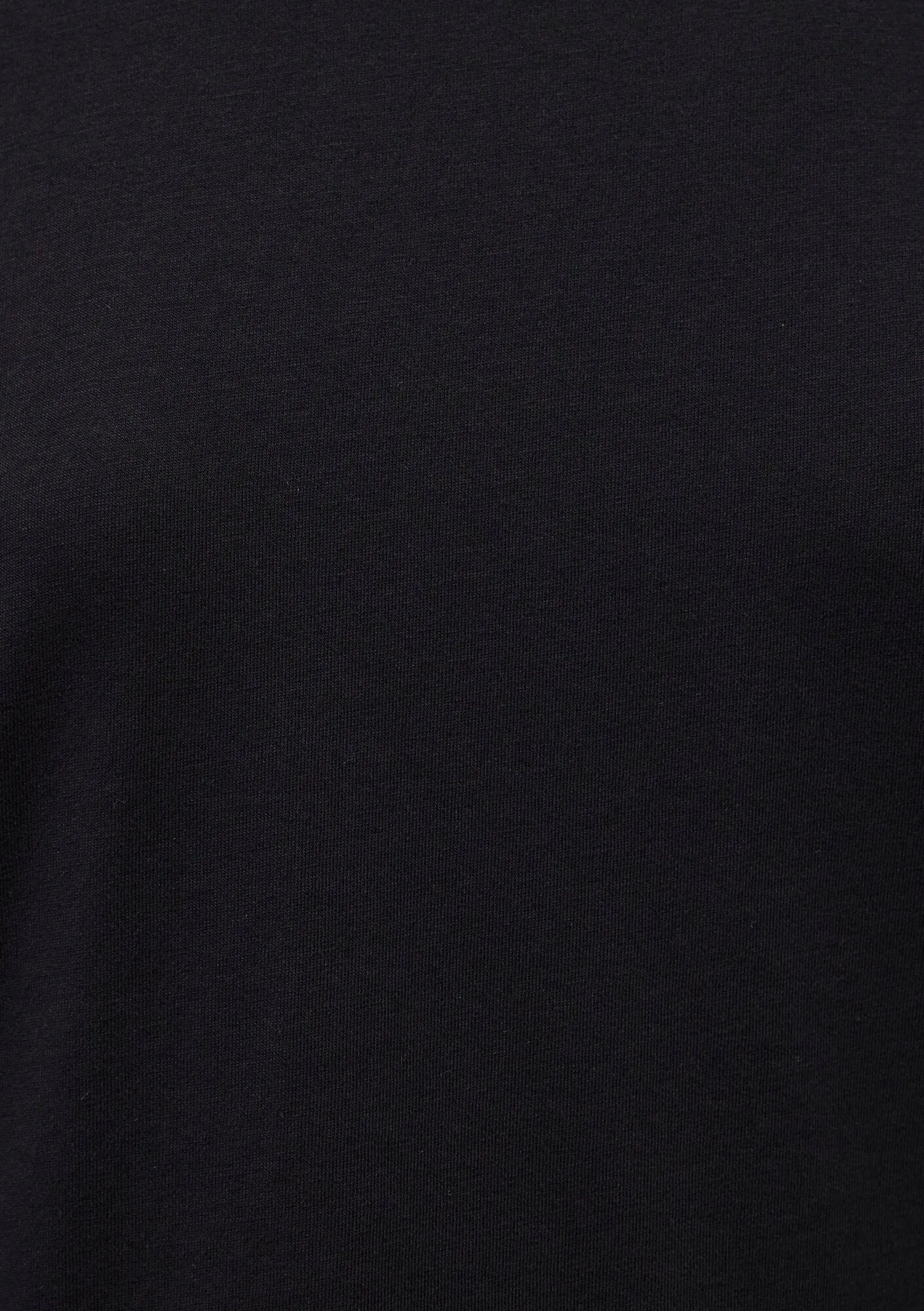 Basic T-shirt