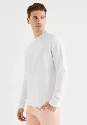 Beyaz Bisiklet Yaka Pamuklu Regular Fit Erkek Sweatshirt CORE O NECK