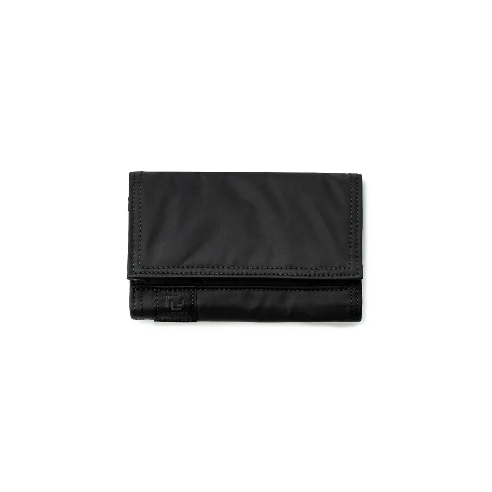 Black Beauty Accessory Case | Black