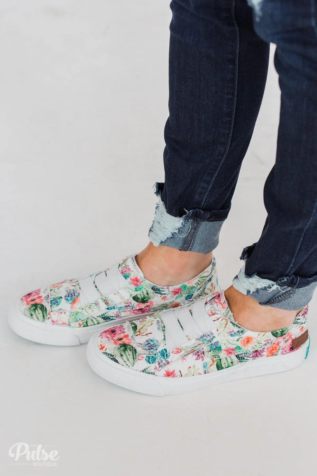 Blowfish Marley Sneakers- Off White Cactus Flower Print