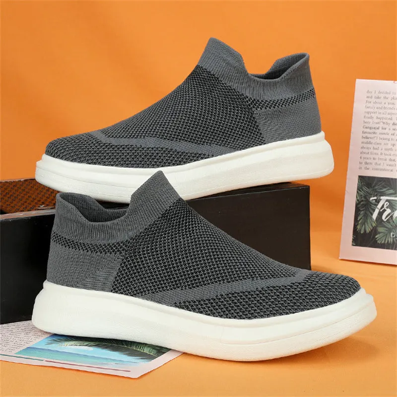 Casual Men's Round Toe Slip-on Soft Mesh Sneakers