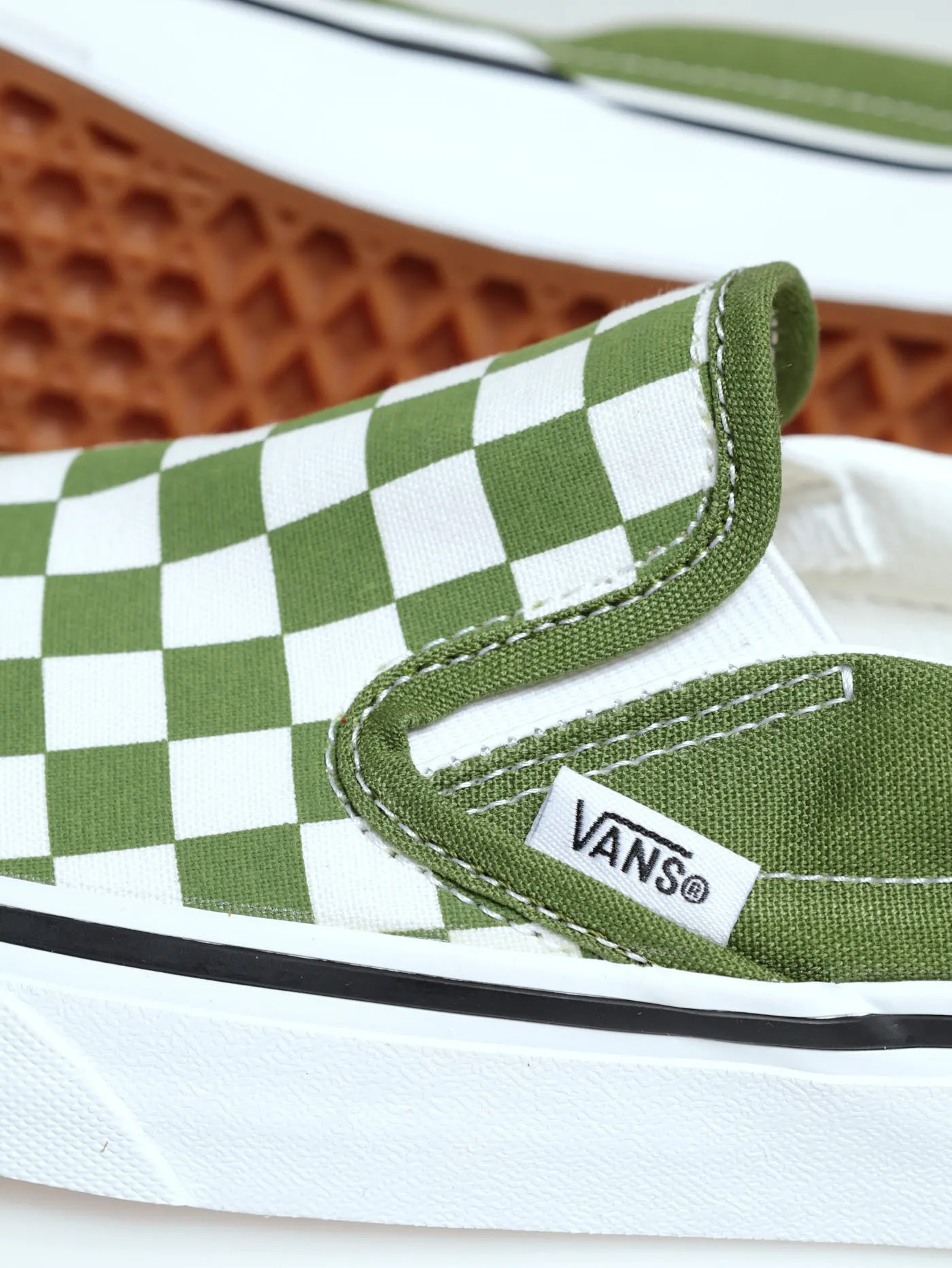Classic Slip On Cheque Sneaker - White/Green