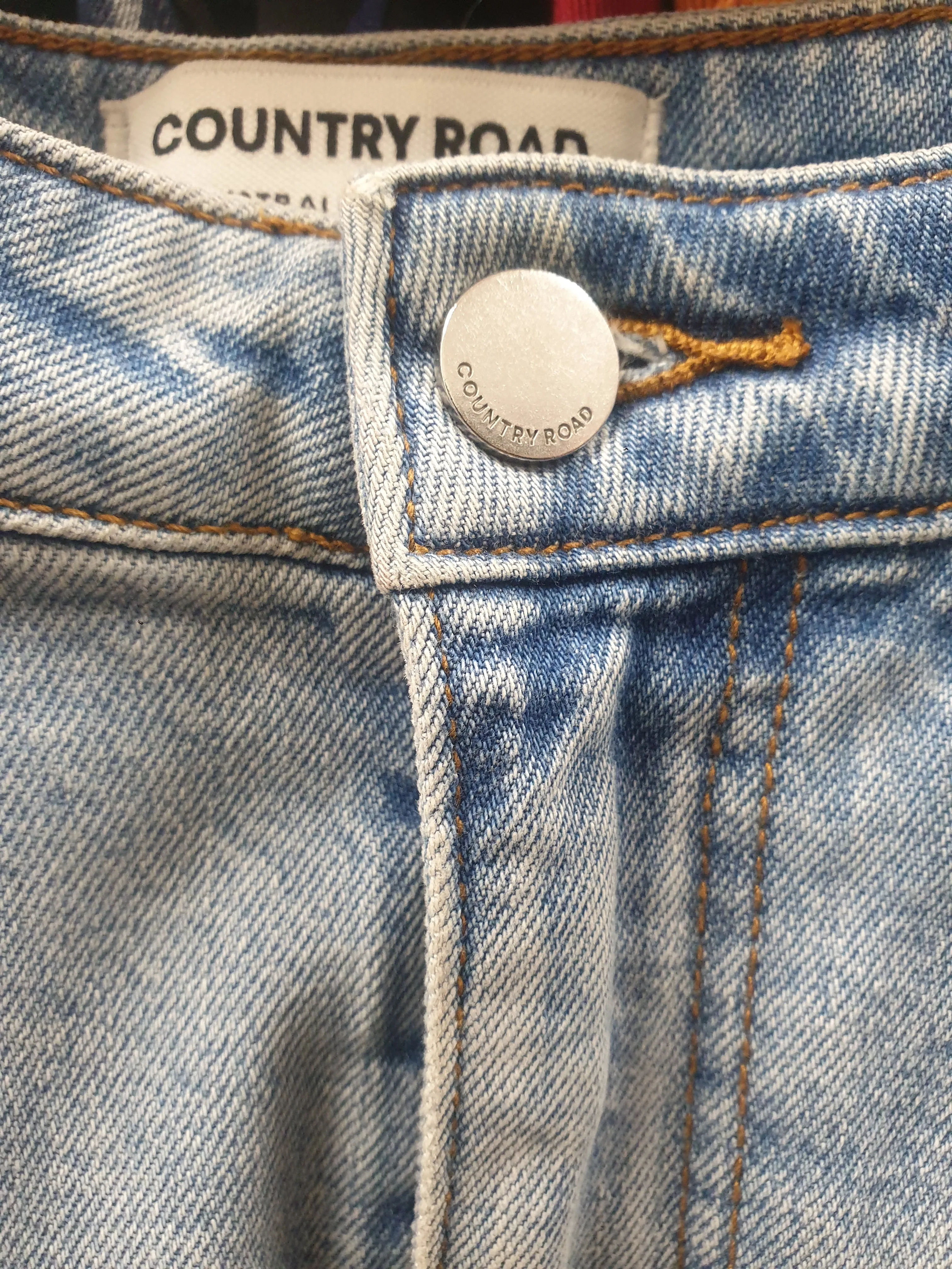 Country Road light denim skirt size 6