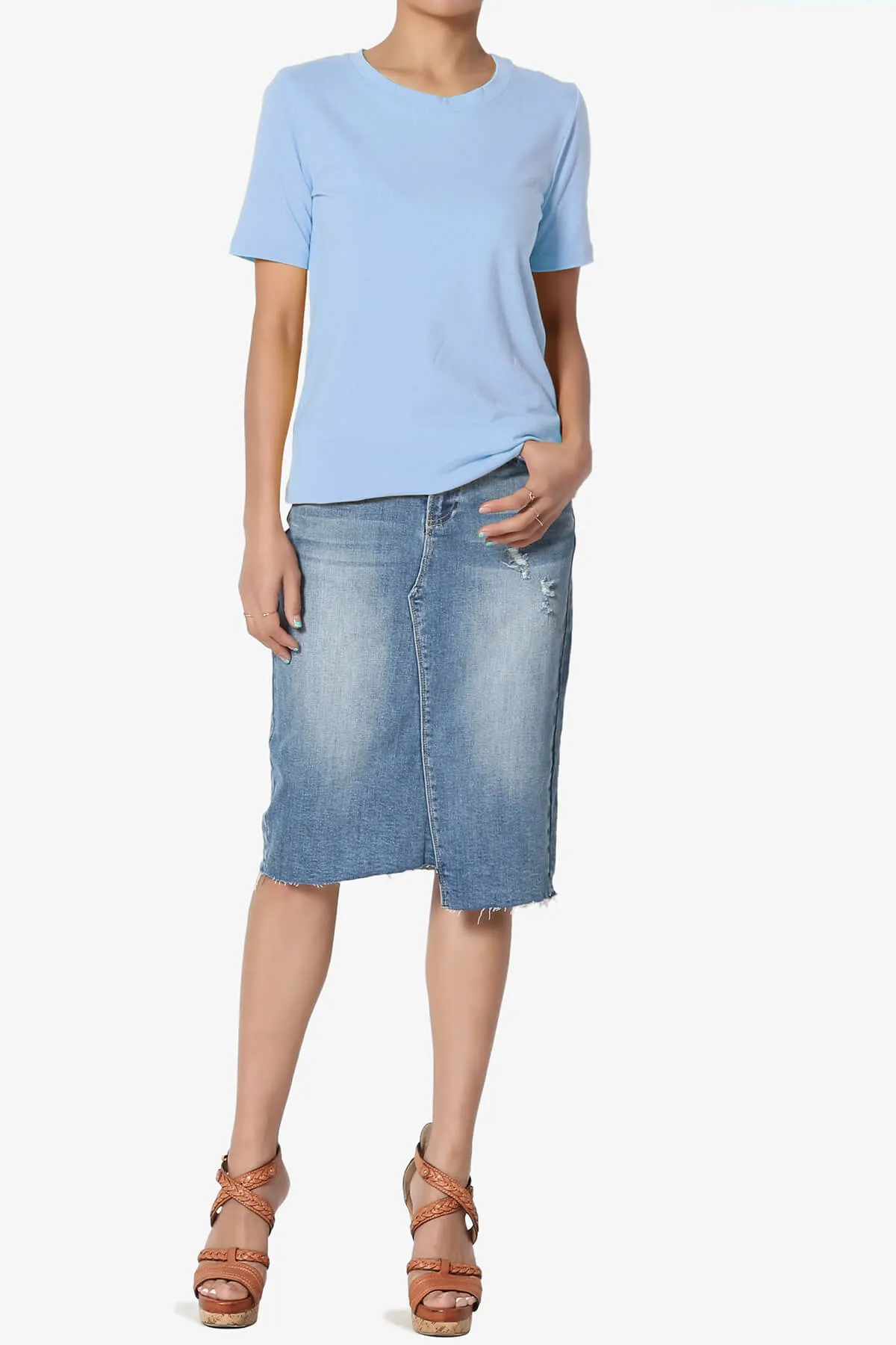 Elora Crew Neck Short Sleeve T-Shirt PLUS