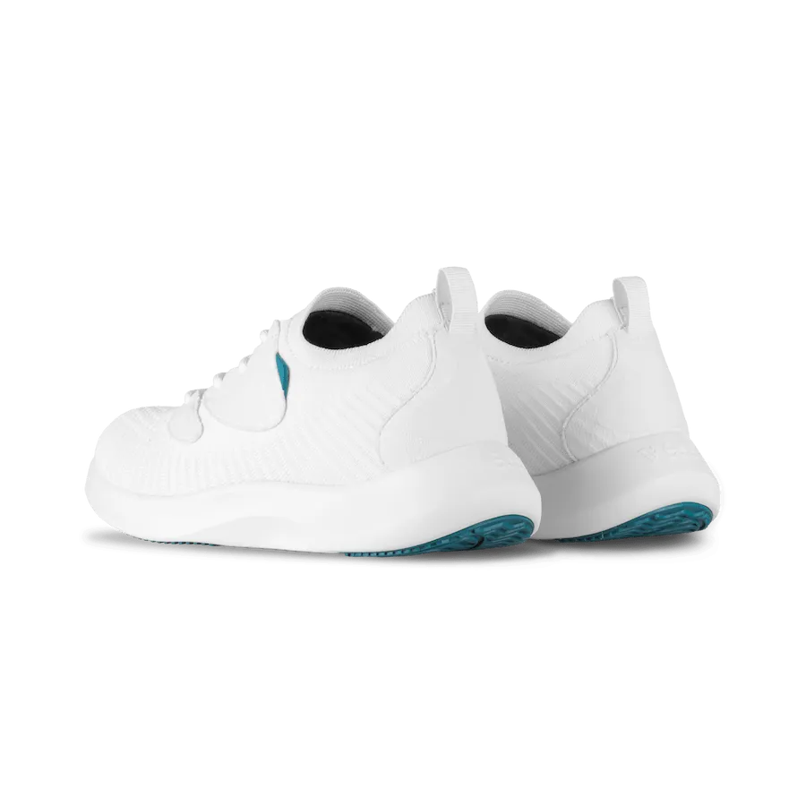 Everyday Move Women's Sneakers