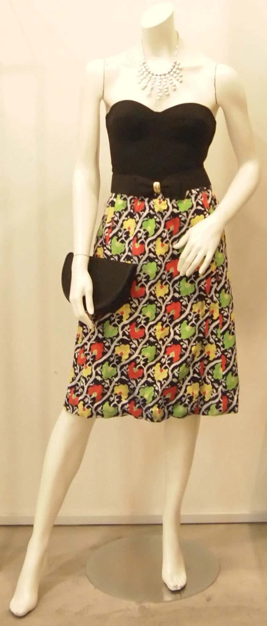 FUN SMOCKINGS VINTAGE 60S SKIRT