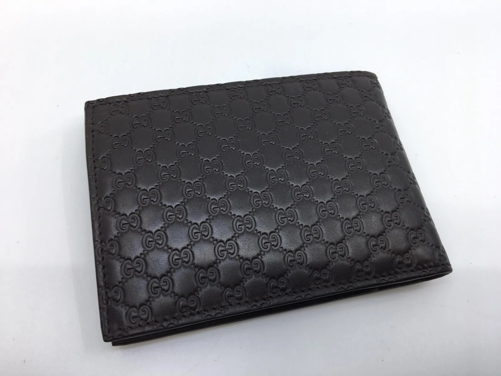Gucci MicroGuccissima Bi-Fold Wallet