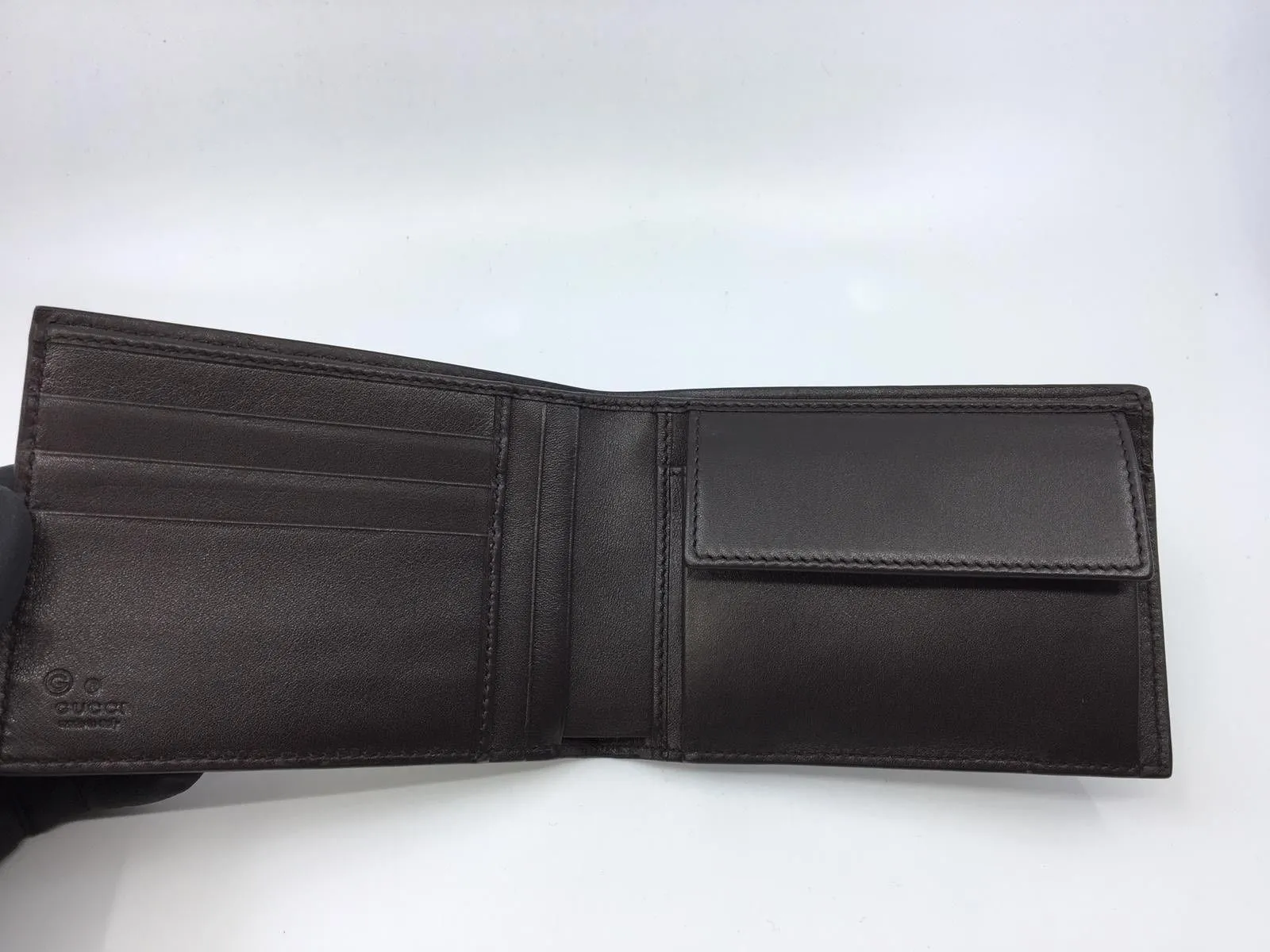Gucci MicroGuccissima Bi-Fold Wallet