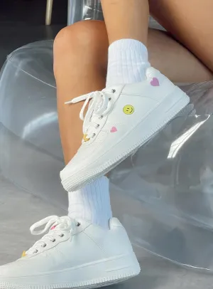 Happy Go Lucky Sneaker - SHOE US 5 / White