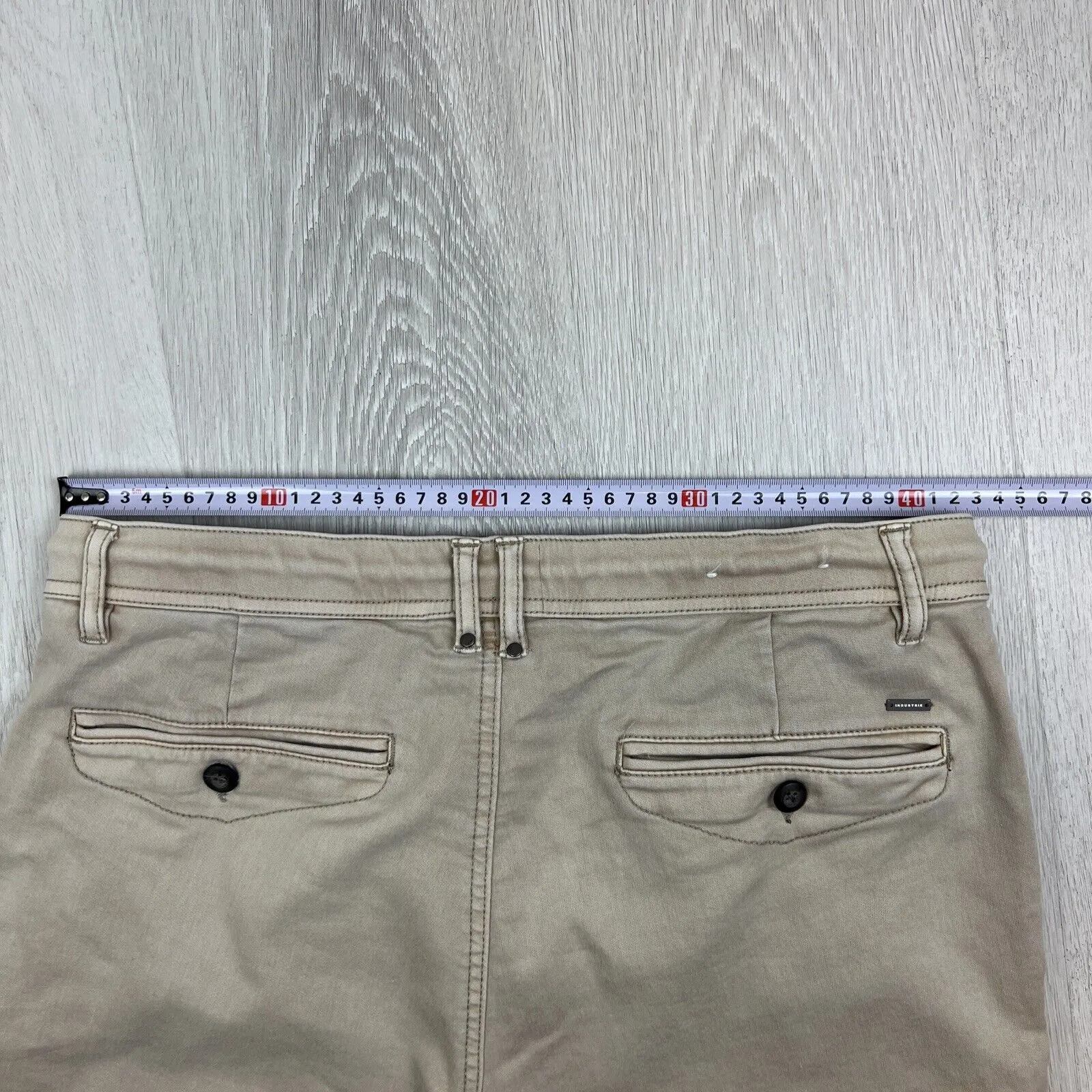 Industrie Mens Beige Chino Shorts Size Large