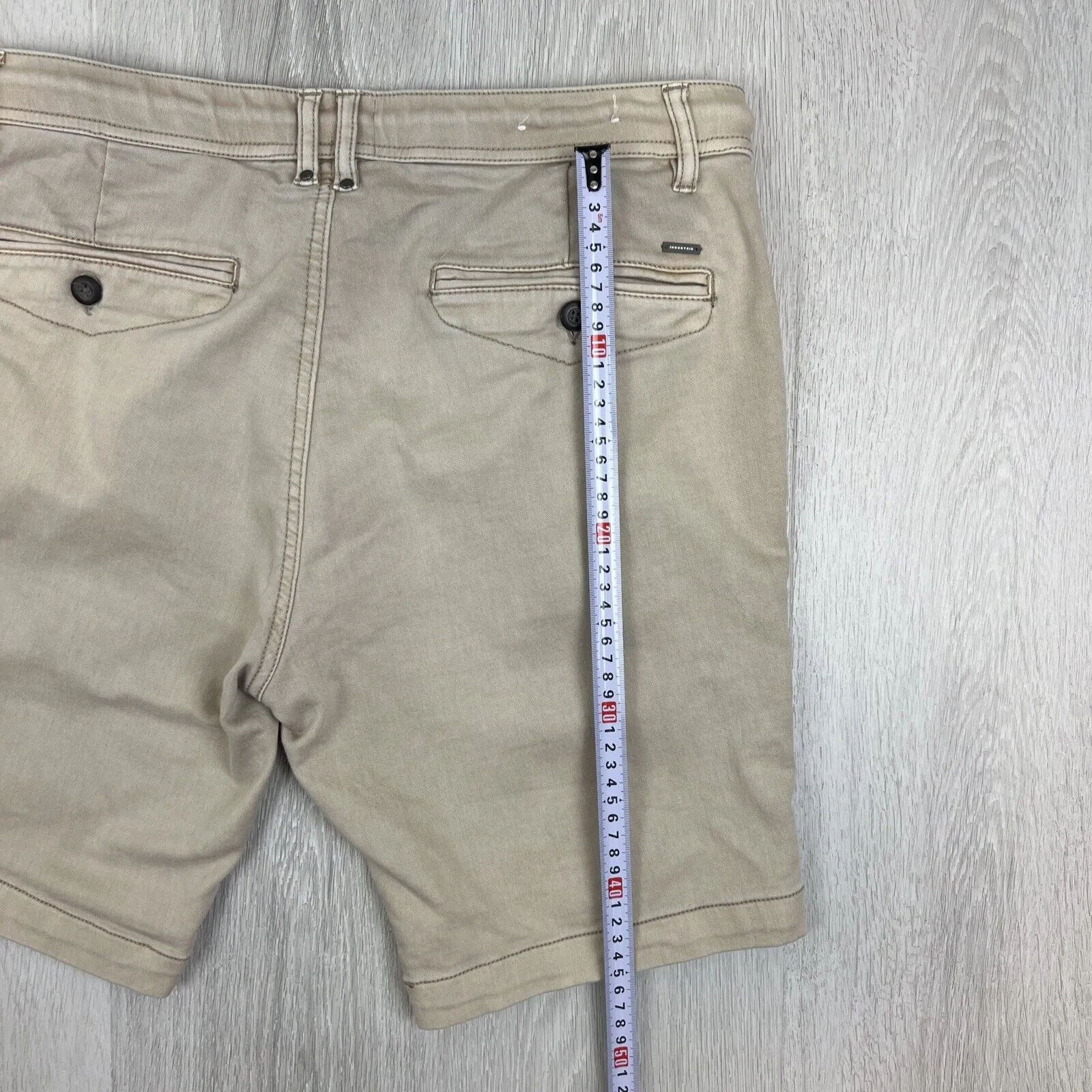 Industrie Mens Beige Chino Shorts Size Large