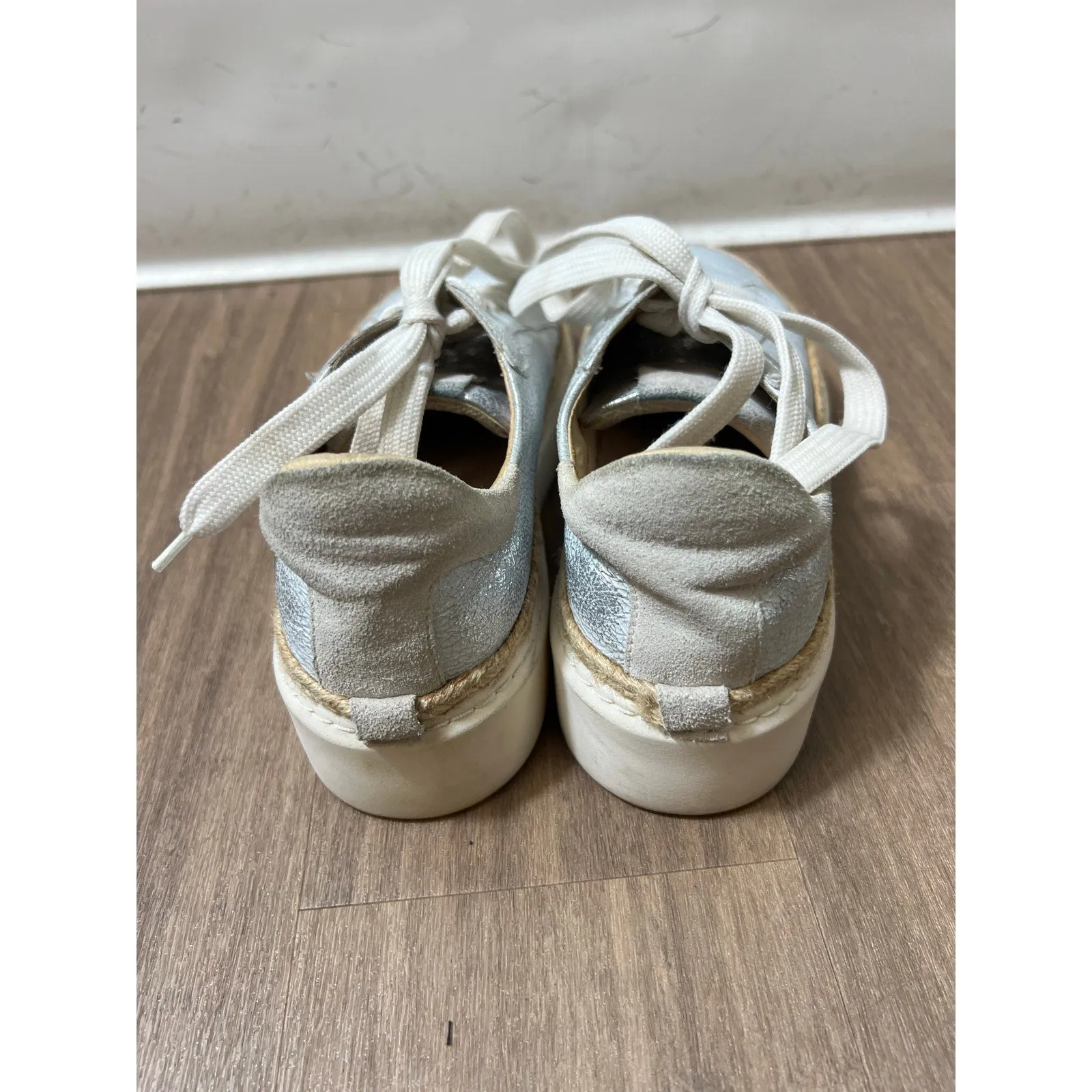 Janet Sport Silver Metallic Sneakers Sz 37