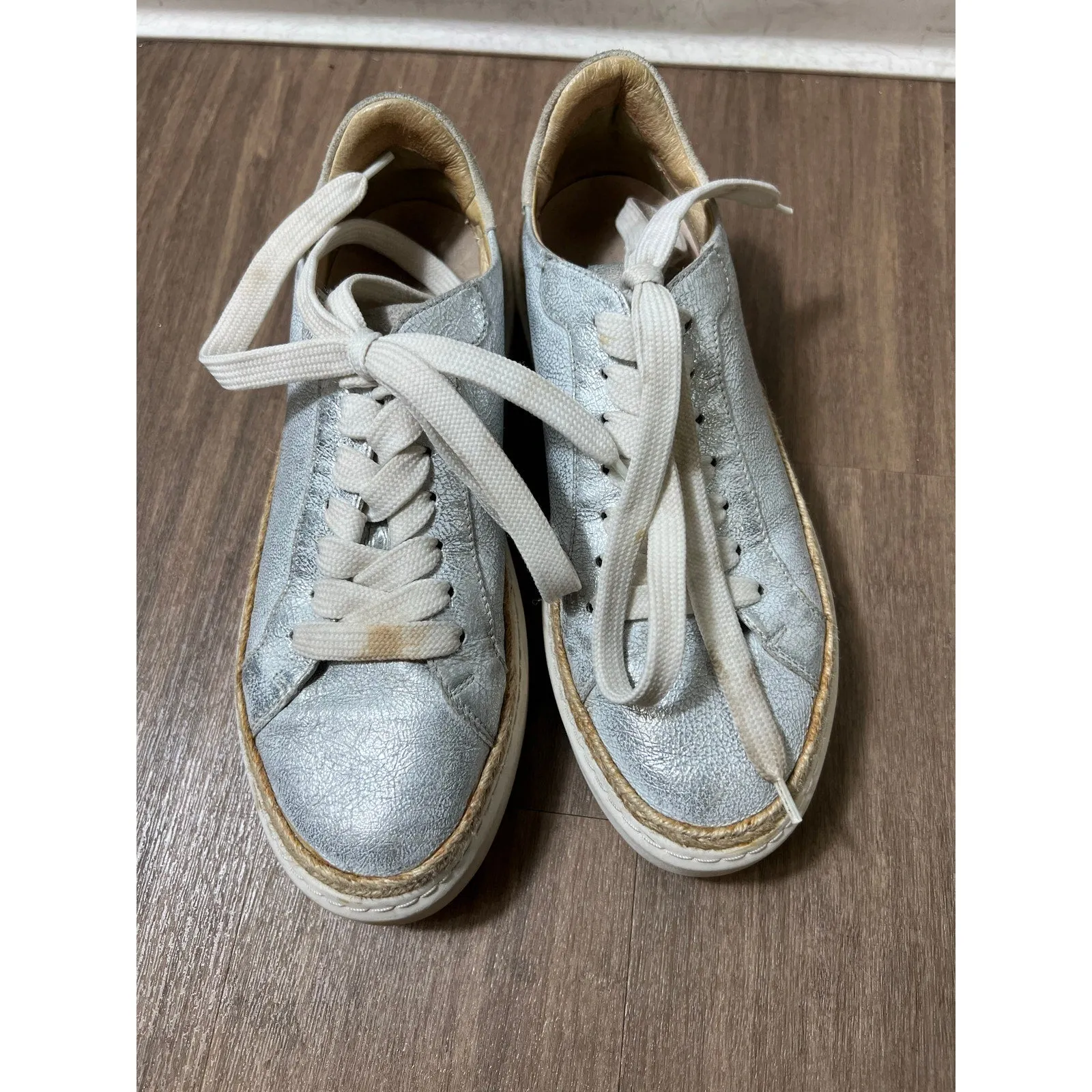 Janet Sport Silver Metallic Sneakers Sz 37