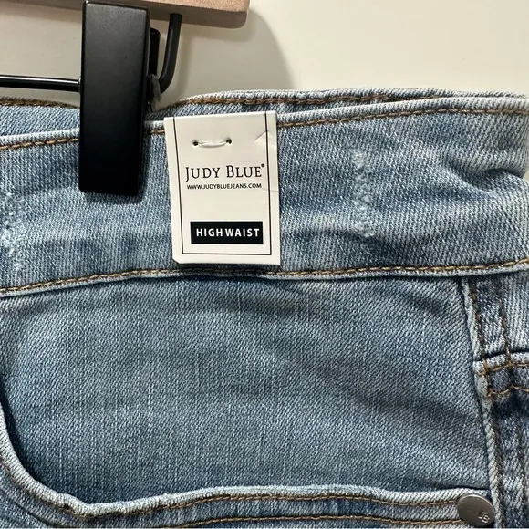 Judy Blue PERFECT FIT TUMMY CONTROL HIGH WAIST SHORTS
