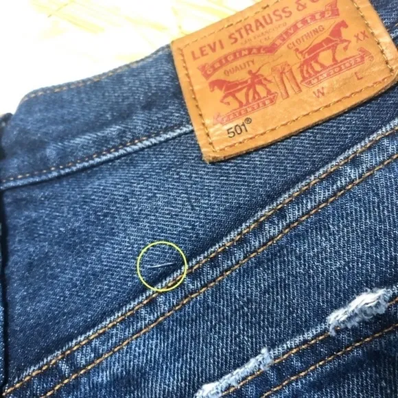LEVI’S 501 High-Rise Cuffed Denim Short