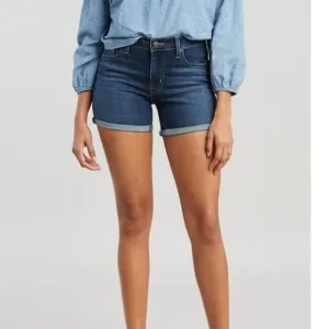 Levi’s dark denim rolled cuffed 514 straight jeans shorts. NWT 29x30