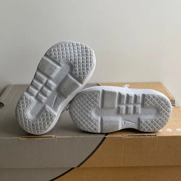 Nike Crater Impact ‘White Aura’ Toddler Sneakers- SZ 5 C