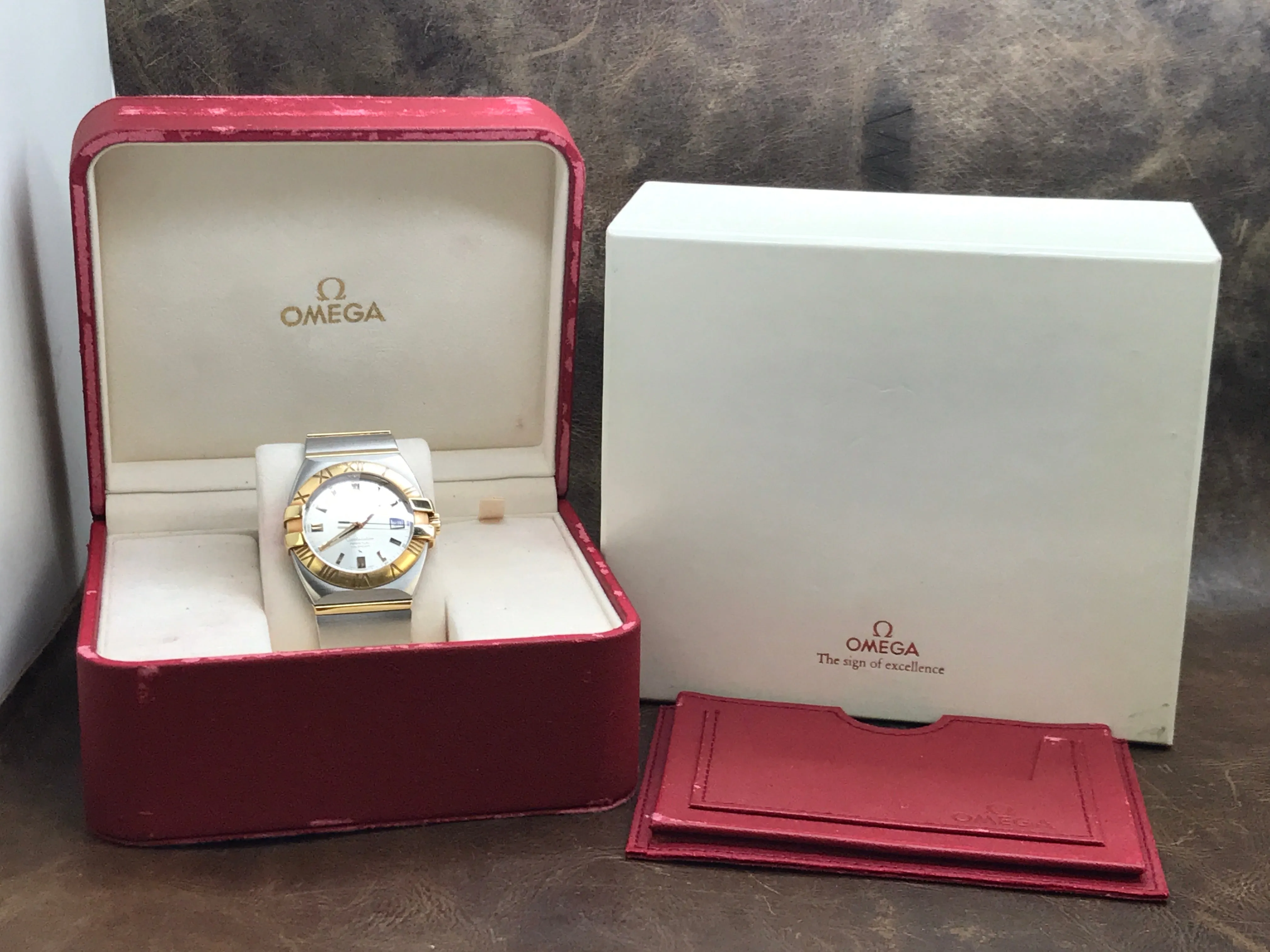 Omega Constellation Double Eagle 1213.30.00 Silver Dial Quartz Watch