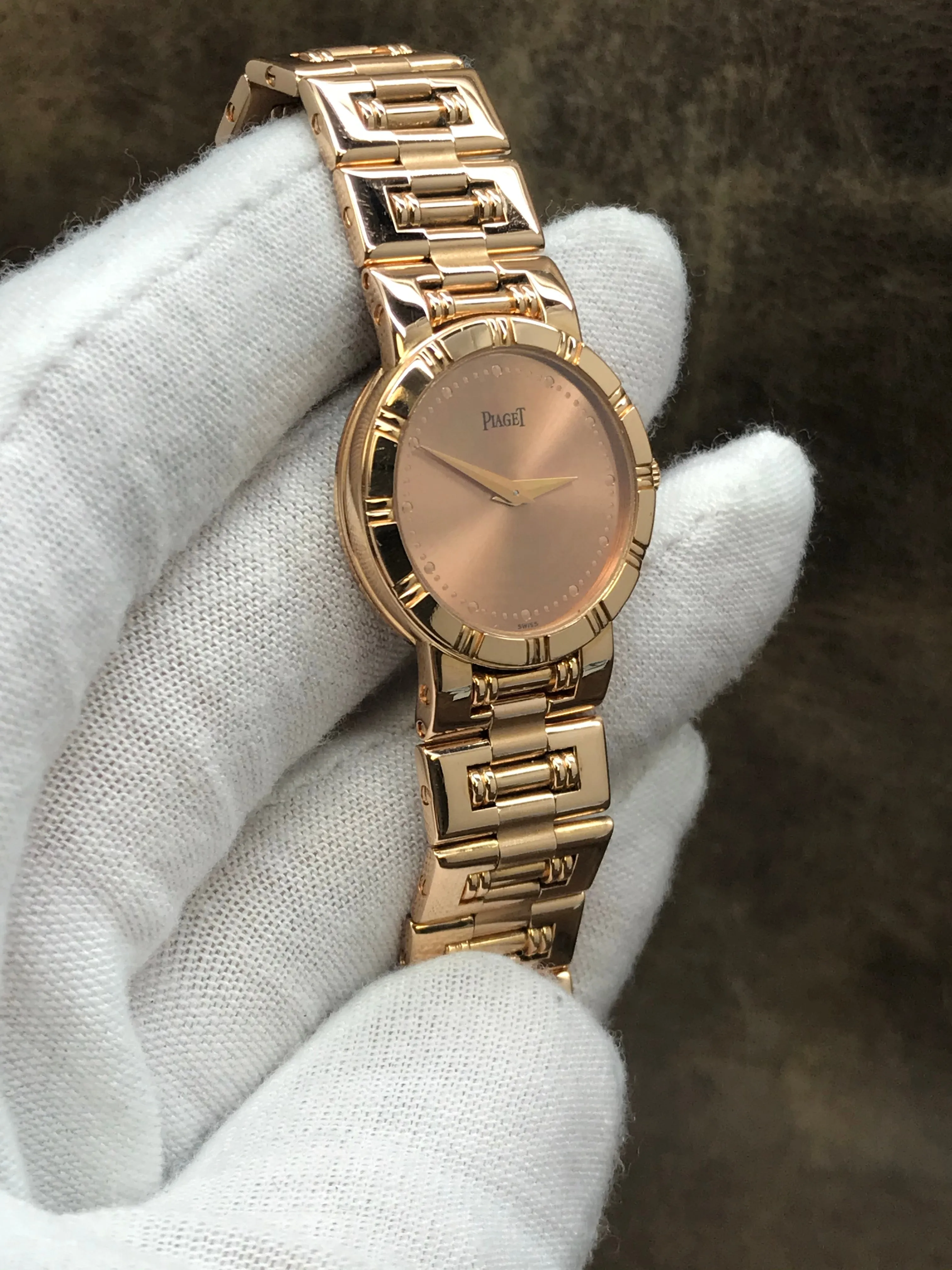 Piaget Dancer 18K Gold 80563/K81 Champagne Dial Quartz Women's Watch