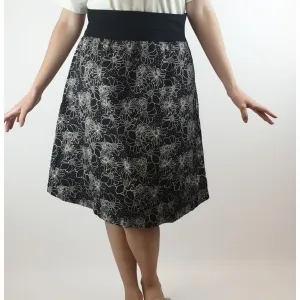 Reversible A-line skirt with green and black print size S (best fits size 10)