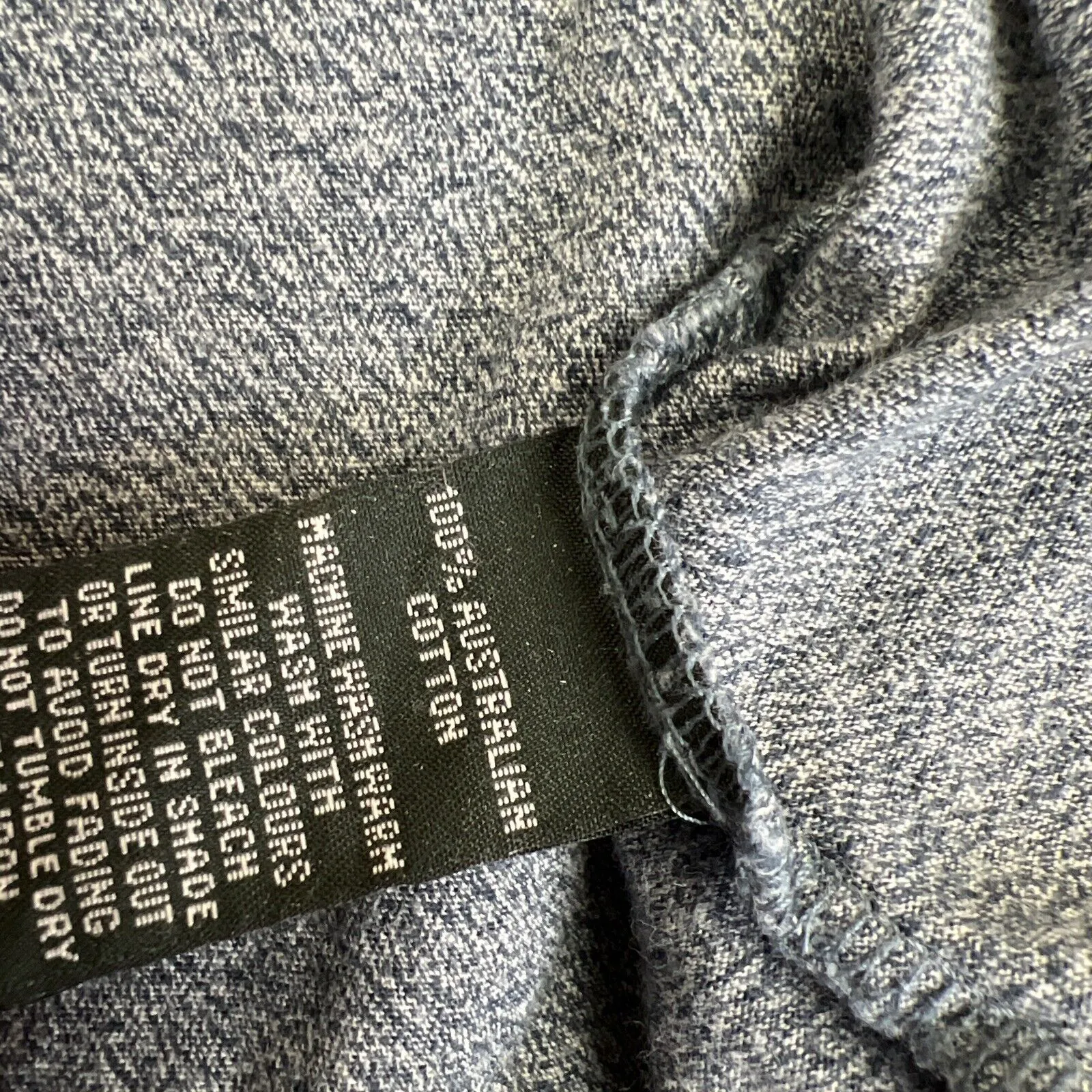 Rodd & Gunn Mens Cotton T-Shirt Bundle Size XL (2 T-Shirts)