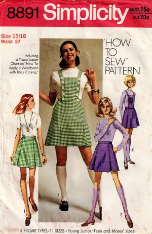 Simplicity 8891 Young Junior Teens/ Womens Button Trimmed Mini Skirt with Detachable Bib 1970s Vintage Sewing Pattern Waist 27 inches UNCUT Factory Folded