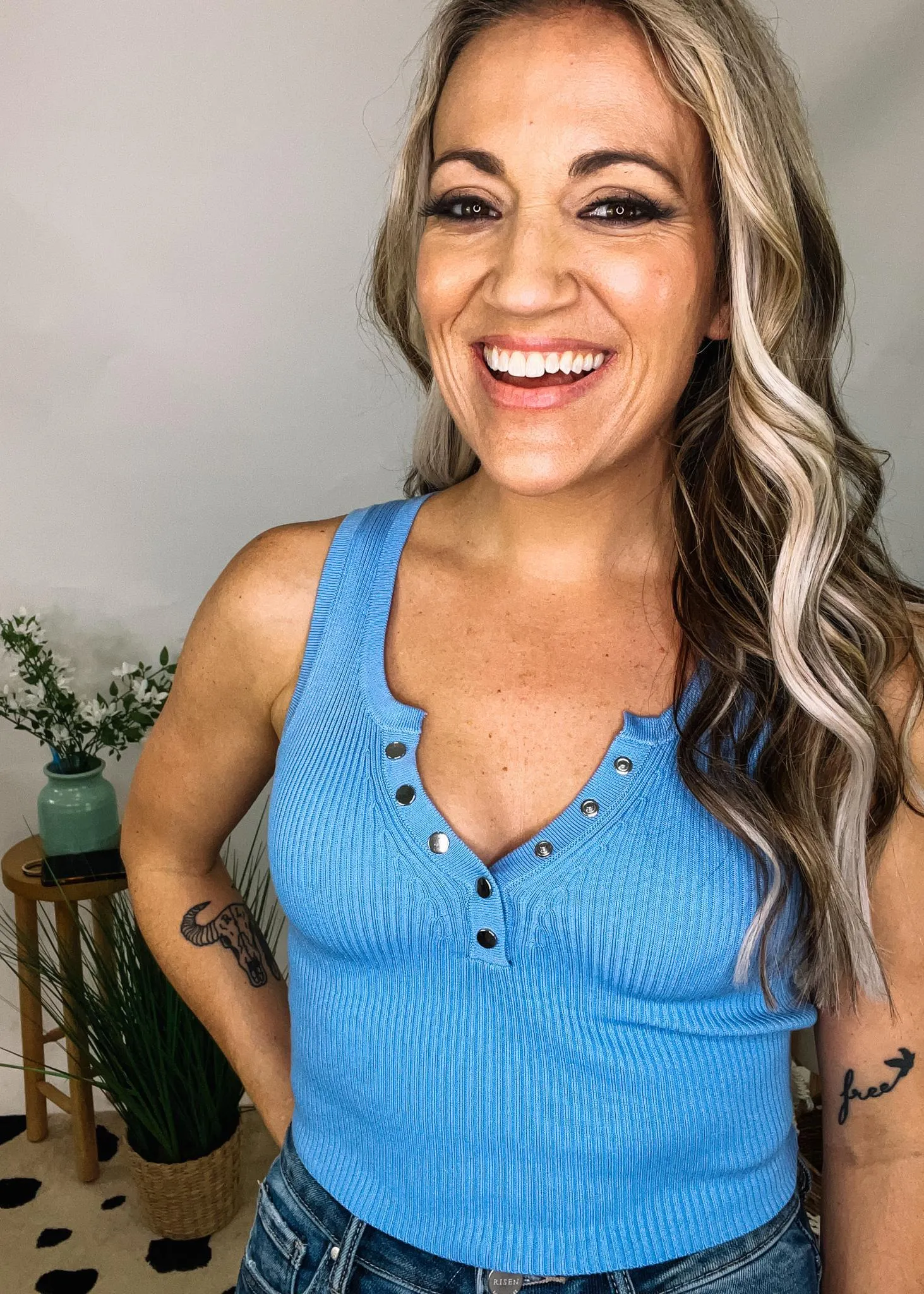 Snap Button Crop Tank