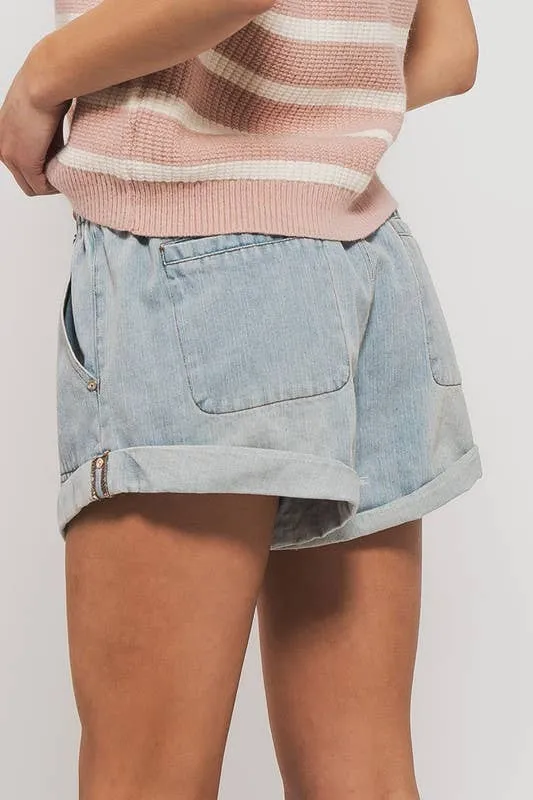 Spring Elastic Waist Cuffed Print Shorts