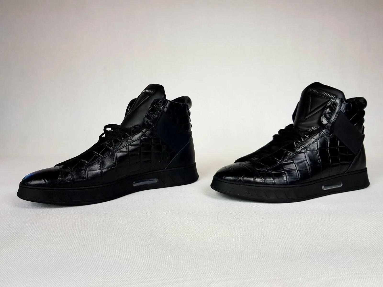Streetlight Sneaker Boot
