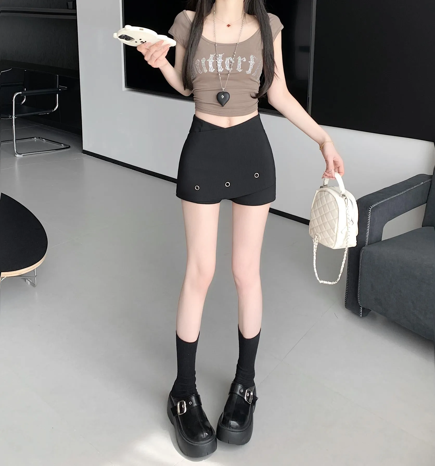 Stylish Solid Color A-line Chino Shorts for Women