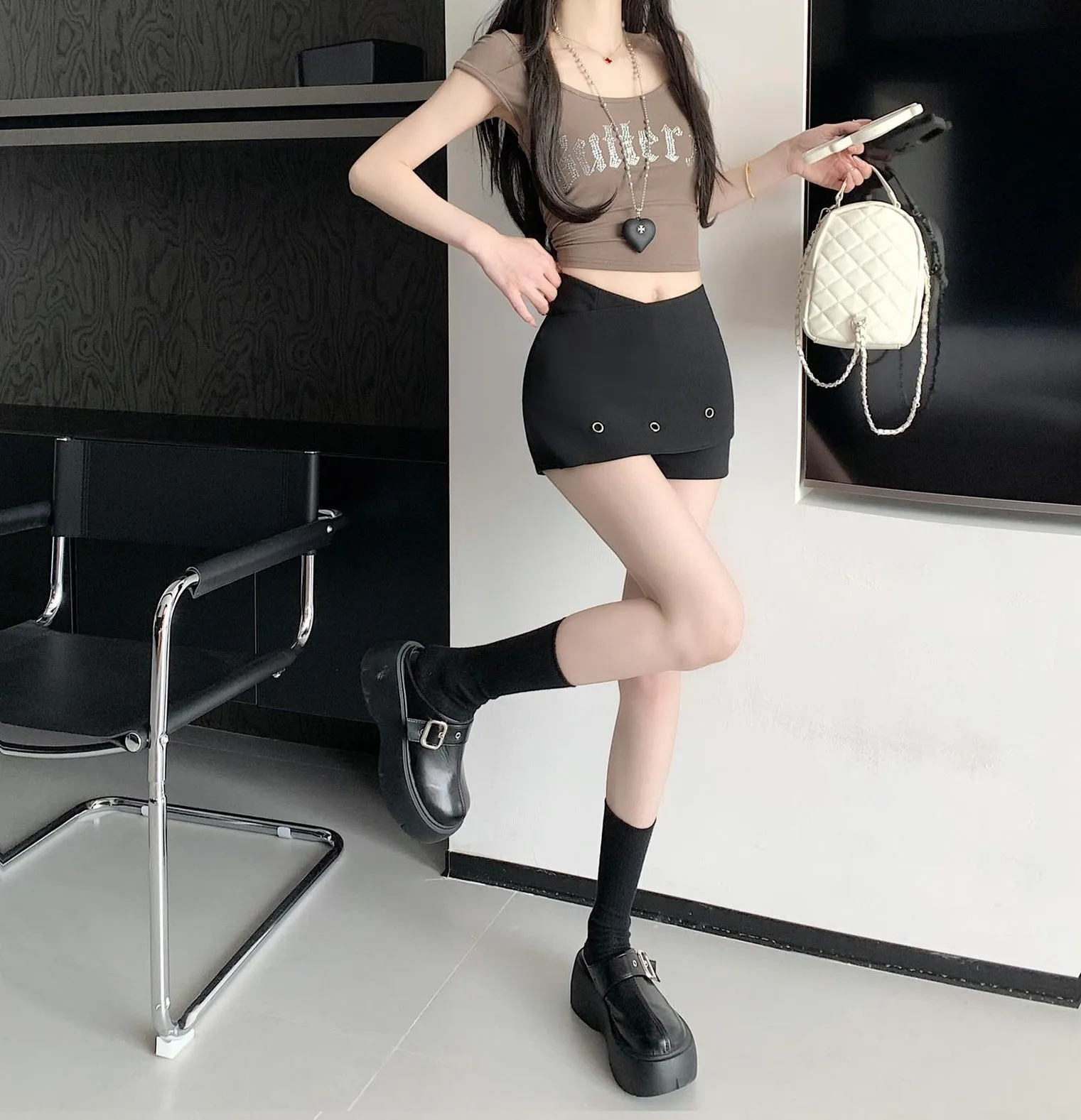 Stylish Solid Color A-line Chino Shorts for Women