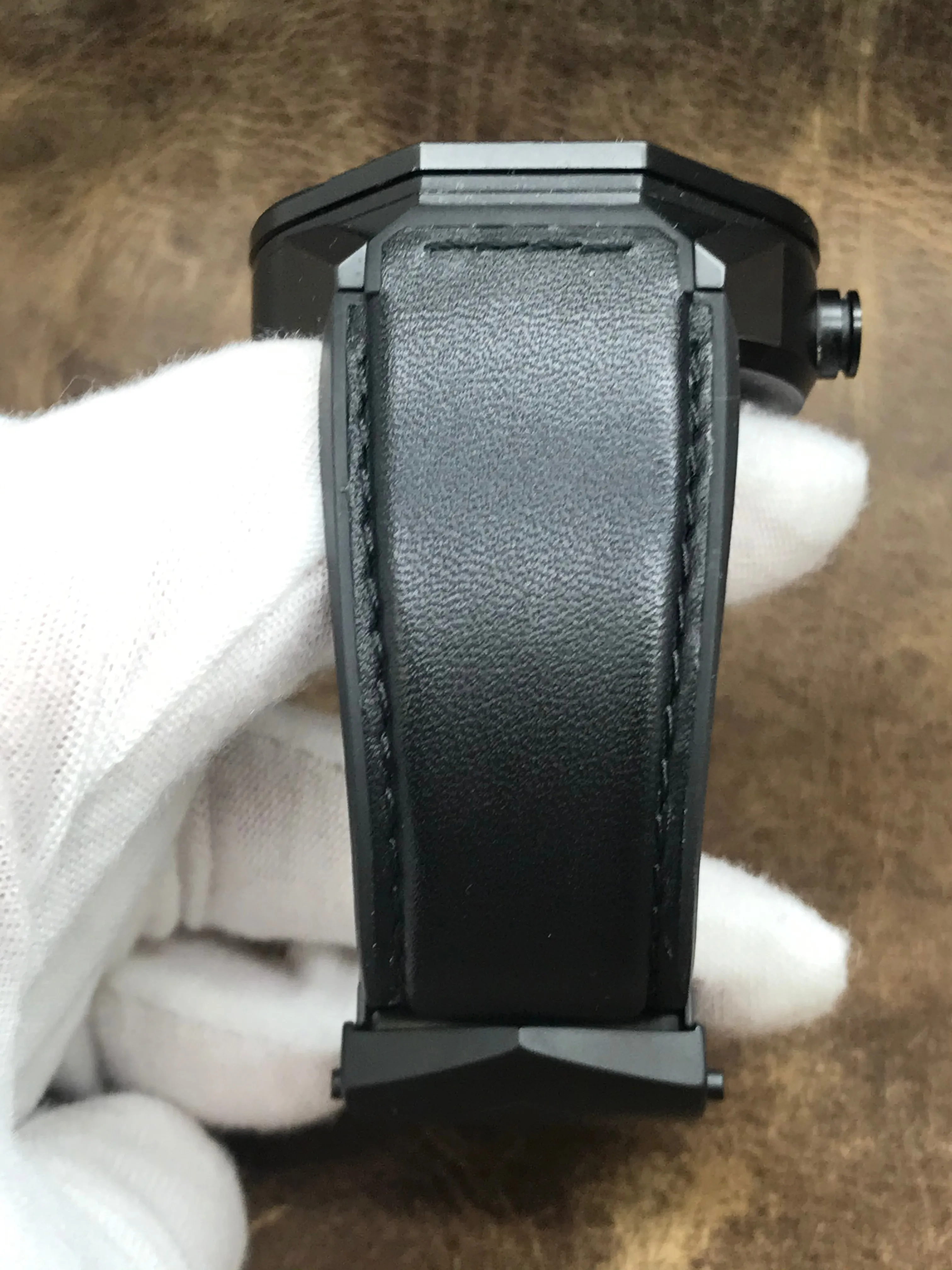 TAG Heuer Connected Modular SBF8A8013 LCD Dial Quartz Men's Watch