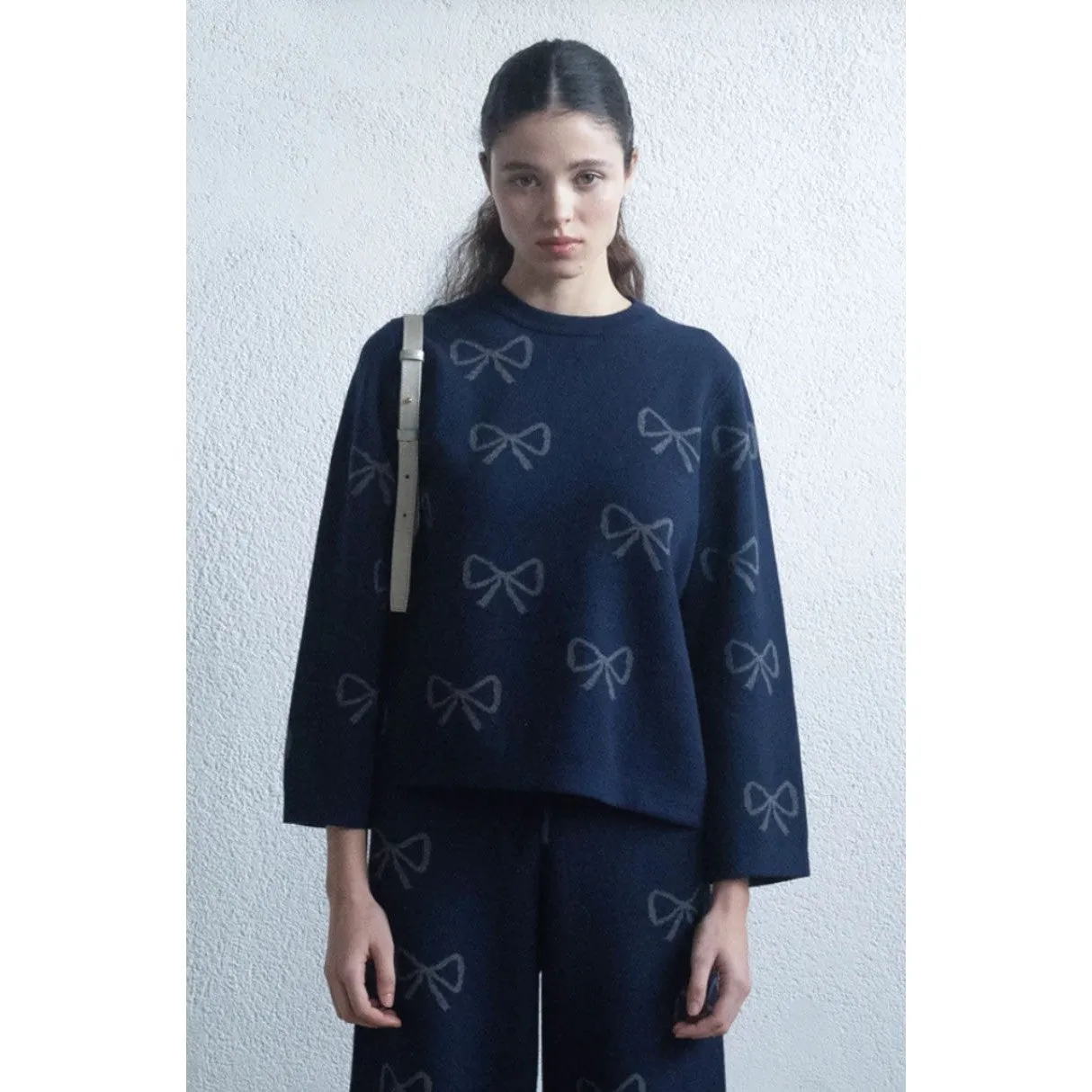 The Tiny Big Sister - Chloe bow sweater