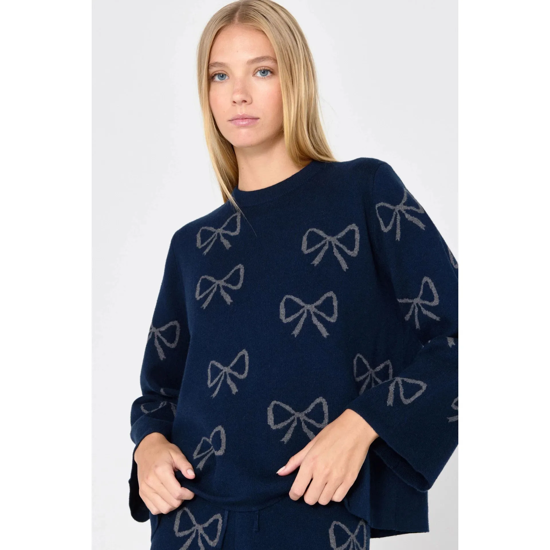 The Tiny Big Sister - Chloe bow sweater