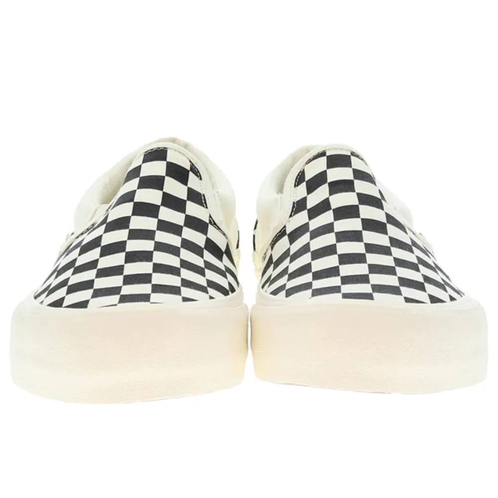 Vans Unisex Slip-On VR3 Shoes