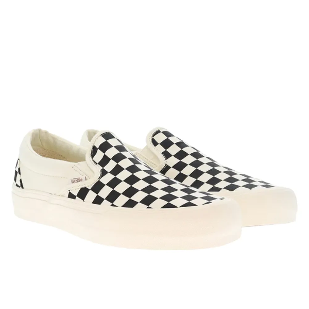 Vans Unisex Slip-On VR3 Shoes