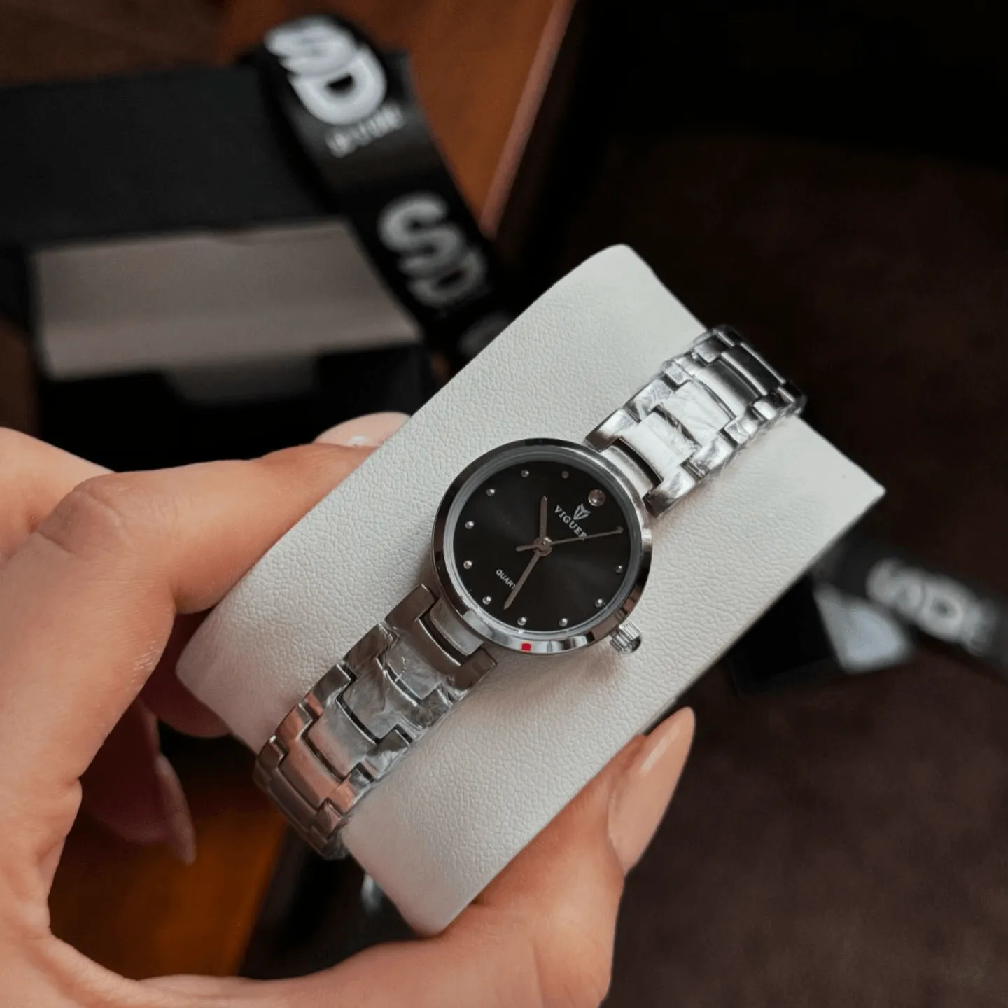 VIGUER Luxury Women Wrist Watch Waterproof - 1332L
