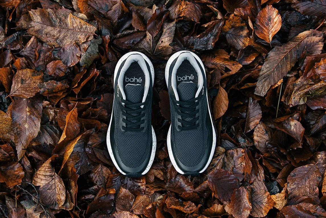 Women's Recharge Grounding Vegan Sneakers | Midnight