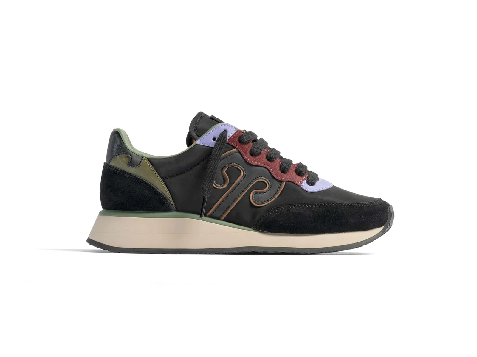 WUSHU M503 W Master Sport i sort og burgunder.
